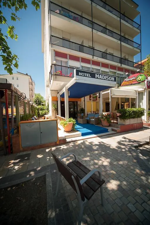 Hotel Madison Riccione 2*,