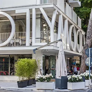 Hollywood ** Riccione